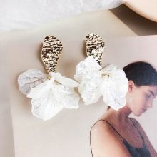 Korean White Shell Flower Petal Drop Earrings For Women 2019 New Statement pendientes Trendy Jewelry